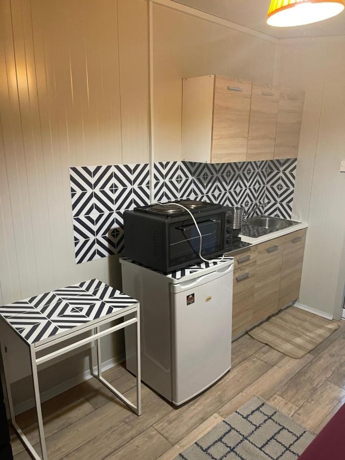לימסול Cozy Studio In Town Center מראה חיצוני תמונה