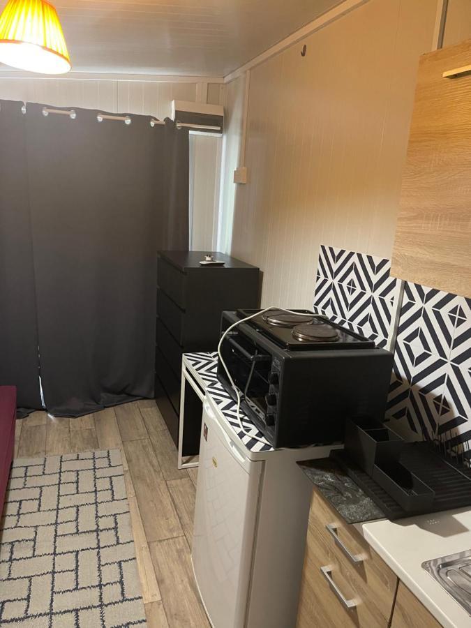 לימסול Cozy Studio In Town Center מראה חיצוני תמונה